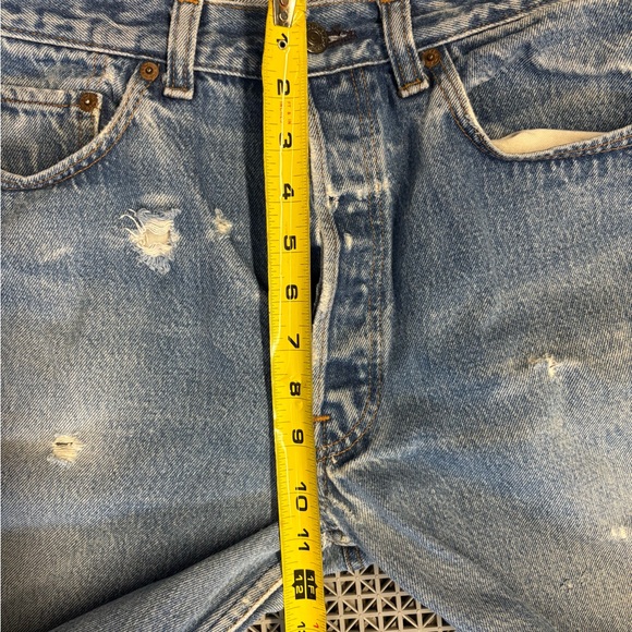 Vintage 1980’s Levi's 501 Distressed Straight Leg Med Wash Jeans - Made in USA - Picture 11 of 12